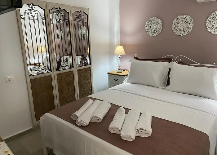 Irene Traditional 4*